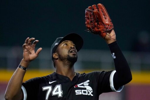 White Sox’s Eloy Jimenez tribute on opening day raises eyebrows
