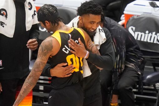 Jazz set record for 3s in half, beat Magic 137-91