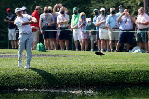 Bring back the roars: The patrons return to the Masters