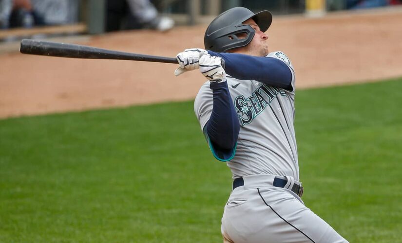 Seager HR in 9th, Mariners rally late from 6 down, top Twins