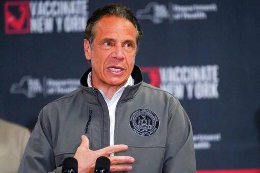 Cuomo favorability rating keeps dropping amid scandals, more voters believe he committed sexual harassment