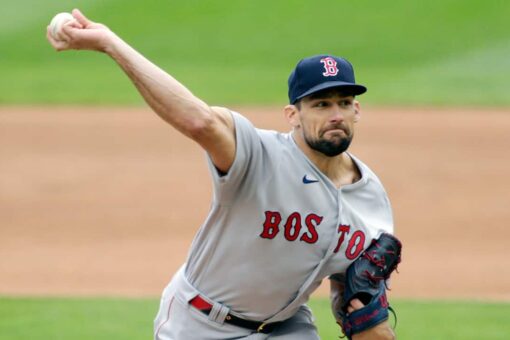 Eovaldi, Red Sox beat Twins 3-2, run winning streak to 8