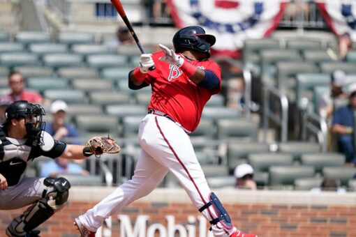 Swanson’s RBI single caps rally in 9th, Braves beat Marlins