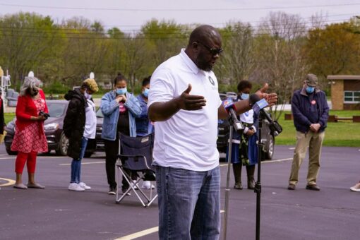 ‘It hurts us all’: Vigil held for employees slain during FedEx shooting