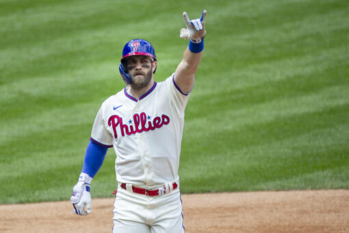 Bryce Harper of Phillies hit in face by 97 mph fastball