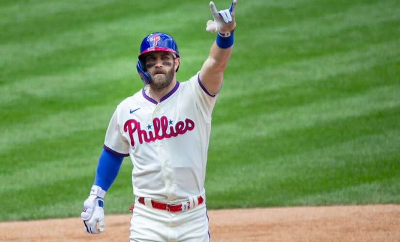 Nola pitches 1st 9-inning shutout, Phillies beat Cards 2-0