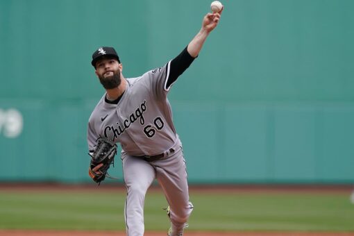 Anderson homers on 1st pitch, White Sox edge Red Sox 3-2