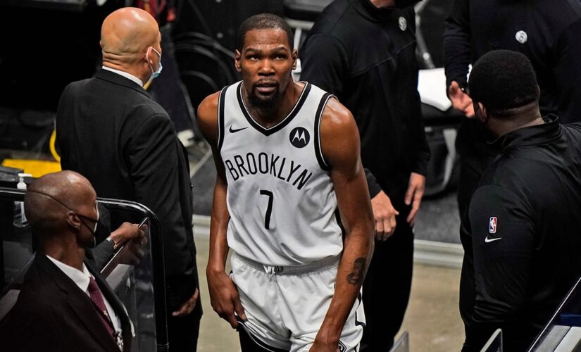 Kevin Durant leaves Nets’ game in Miami with thigh injury