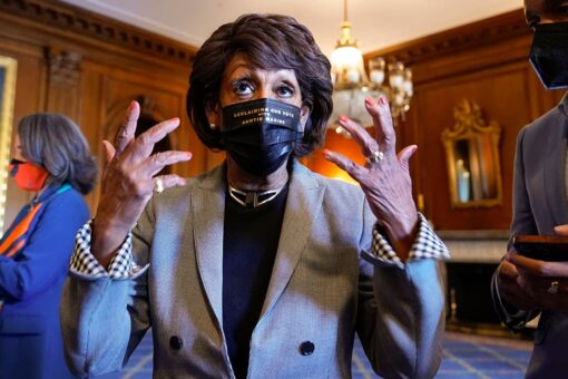 Rep. Maxine Waters calls out Chauvin trial judge: ‘He was way off track’
