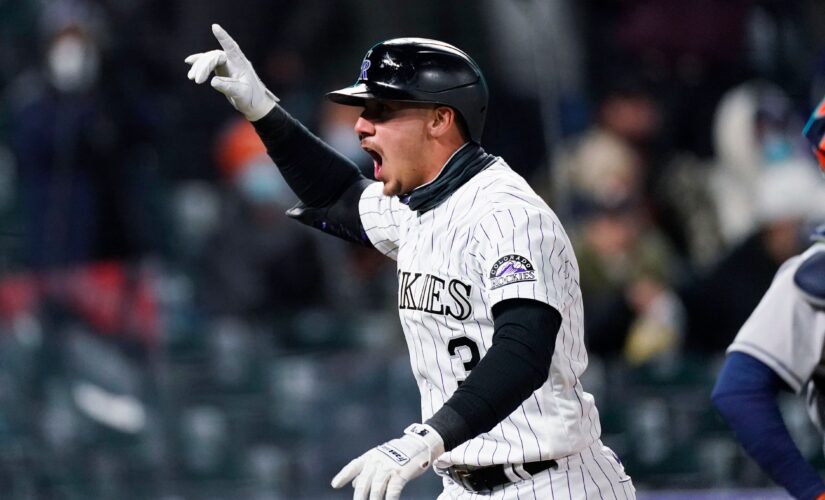 Cron’s 5 RBIs key Rockies’ 6-2 win over Astros