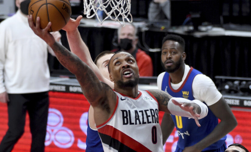 Losses, frustration mount as Trail Blazers make playoff push