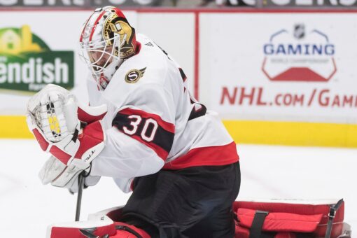 Murray gets another shutout, Senators beat Canucks 3-0