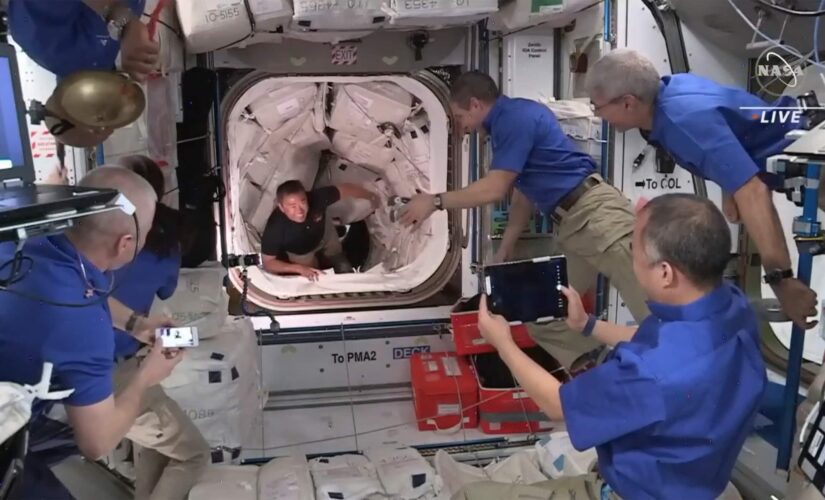 Biggest space station crowd in decade after SpaceX arrival