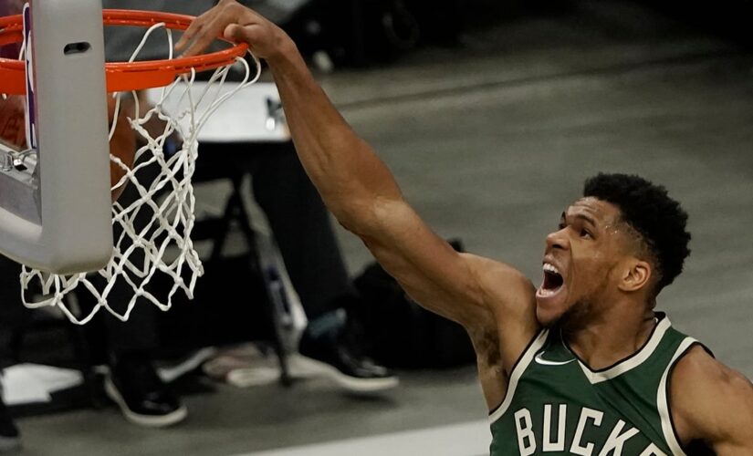 Antetokounmpo has big day, Bucks trounce 76ers 132-94