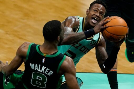 Graham scores 24 as Hornets rout Celtics 125-104