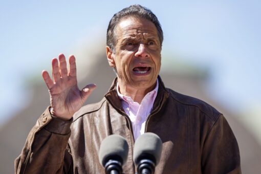 NY Gov. Cuomo says state looking at legal options after losing House seat in 2020 Census