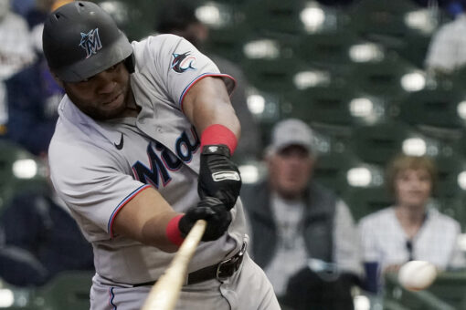 Aguilar’s 5th HR in 6 games leads Marlins over Brewers 6-2