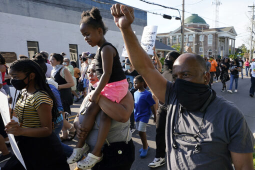 LIVE UPDATES: Andrew Brown Jr protests continue into 8th night in North Carolina