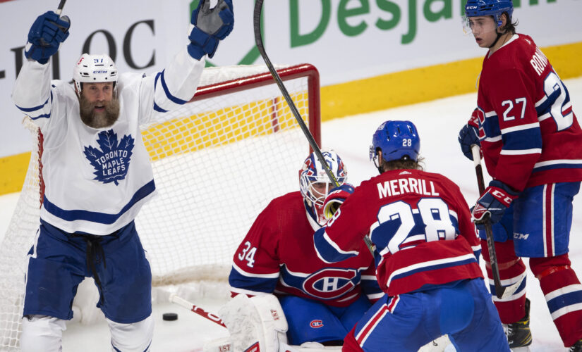 Maple Leafs beat Canadiens 4-1 to clinch playoff spot