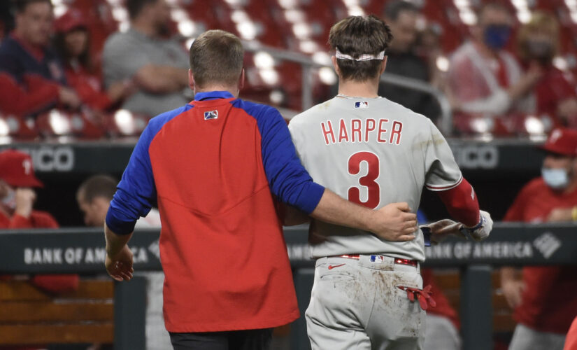 Phillies’ Bryce Harper hit by pitch in face, ‘feels good’