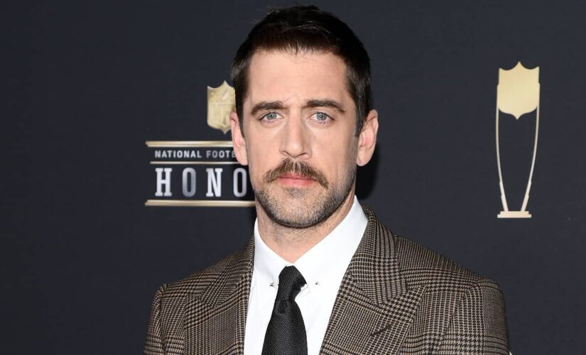 Aaron Rodgers hints he would host ‘Jeopardy!’ permanently if asked