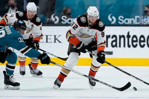 Stolarz has 46 saves as Ducks beat Sharks 4-0