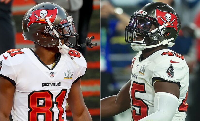 Antonio Brown pleads with Bucs to re-sign him, Devin White fires back
