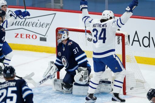Matthews scores 24th goal as Leafs earn 3-1 win over Jets