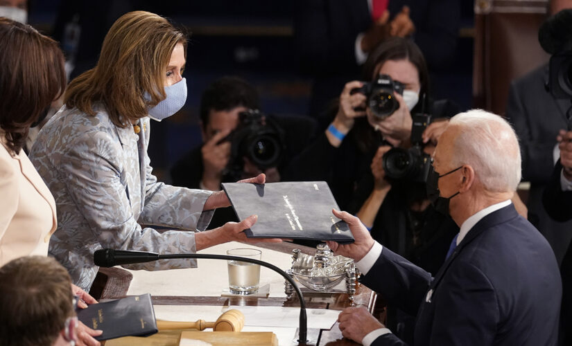 Vaccinated Nancy Pelosi wears a mask with inoculated colleagues, but not when she got a blow-out