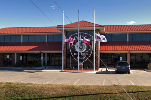 Texas police officer shot multiple times during traffic stop