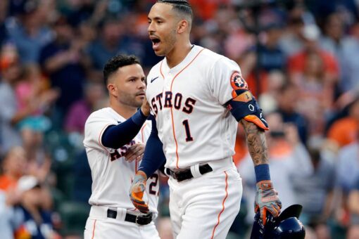 Astros remain hot in home opener with 6-2 win over Athletics