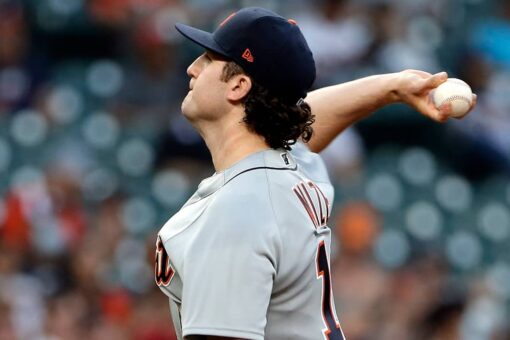 Mize gets 1st win; Tigers beat Astros 6-2 in Hinch’s return