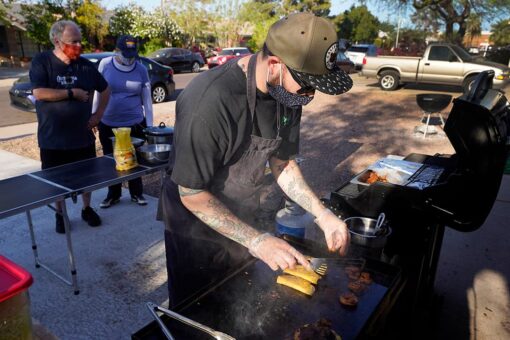Pandemic-weary chefs, cooks enjoy serving from home