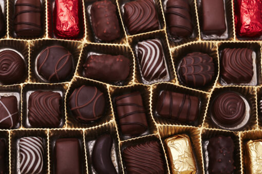 Seattle police officers denied service at chocolate shop