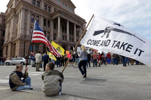 Texas House moves forward with no-permit carry bill