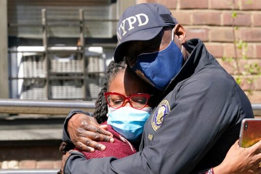 9-year-old placed ‘heartbreaking’ 911 call amid Brooklyn murder-suicide: cops