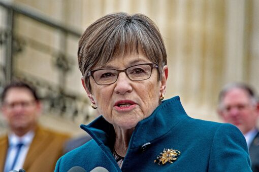 Kansas GOP ends state’s mask mandate hours after Dem governor extended it