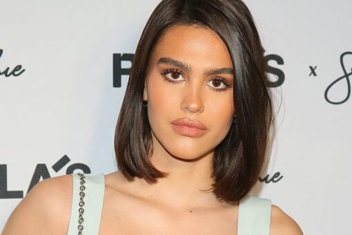 Amelia Gray Hamlin sizzles in beach bikini snaps: ‘Island meelz’