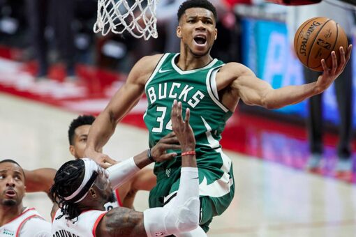 Antetokounmpo has 47, Bucks beat Blazers 127-109