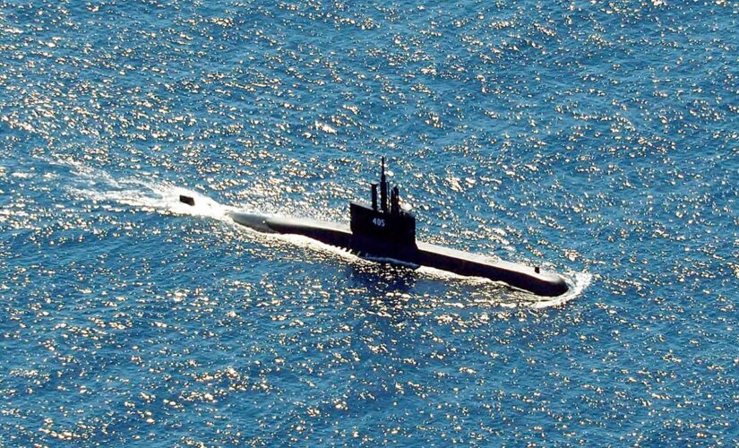 Indonesia submarine declared sunk, no hope of survivors