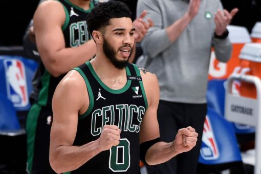 Tatum scores 32, Celtics edge Trail Blazers for 4th straight