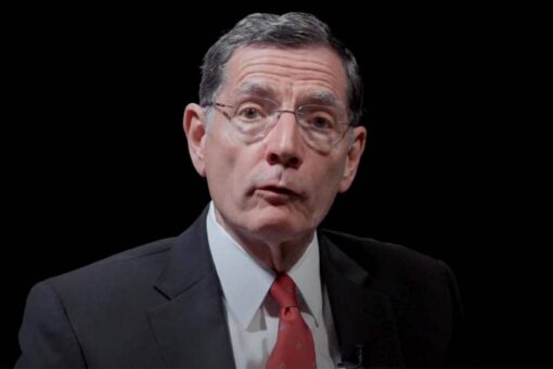 Barrasso slams Biden over kids in ‘captivity,’ says he was told to delete photos of border facilities
