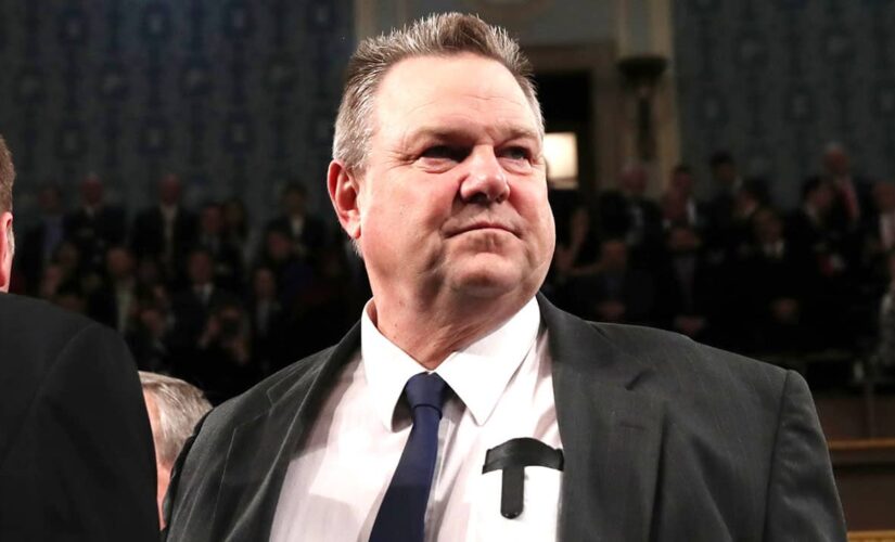 Tester quietly releases public schedule after breaking campaign promise by not updating for months