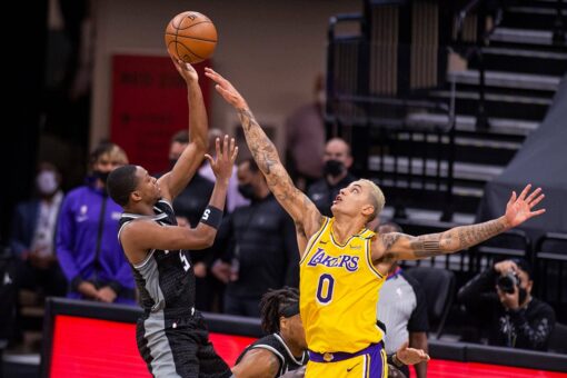 Kuzma’s season-high 30 points lead Lakers past Kings 115-94