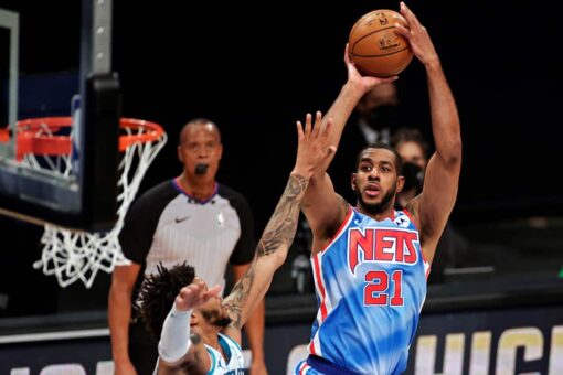 Nets get strong debut from Aldridge, rout Hornets 111-89