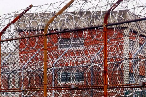 New York Gov. Cuomo signs law restricting solitary confinement, prompting criticism from union officials