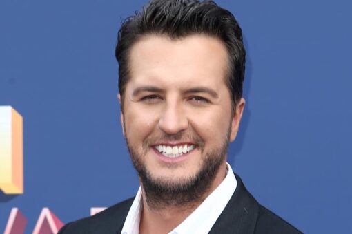 Luke Bryan’s ACM entertainer of the year award draws mixed reactions from country music fans