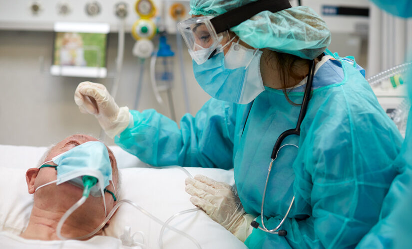 Nashville COVID ICU nurses give patient a spa day