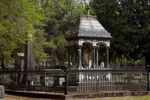 ‘White Lies Matter’ group says it stole Jefferson Davis chair, will turn it into toilet unless demands are met