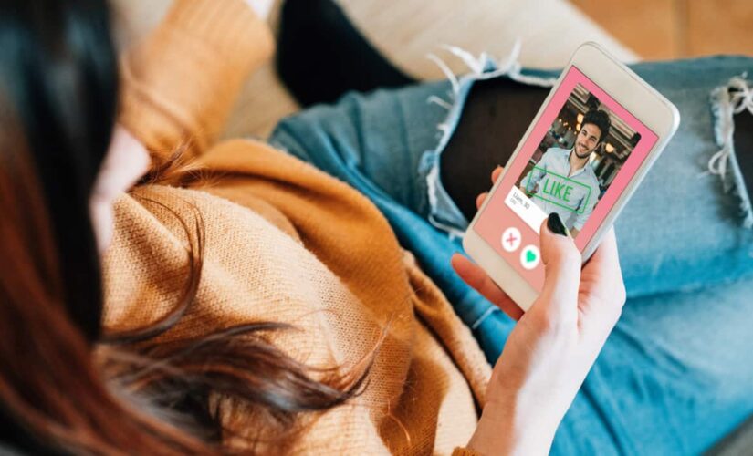 Tinder, Duolingo give free language lessons to singles looking for love internationally